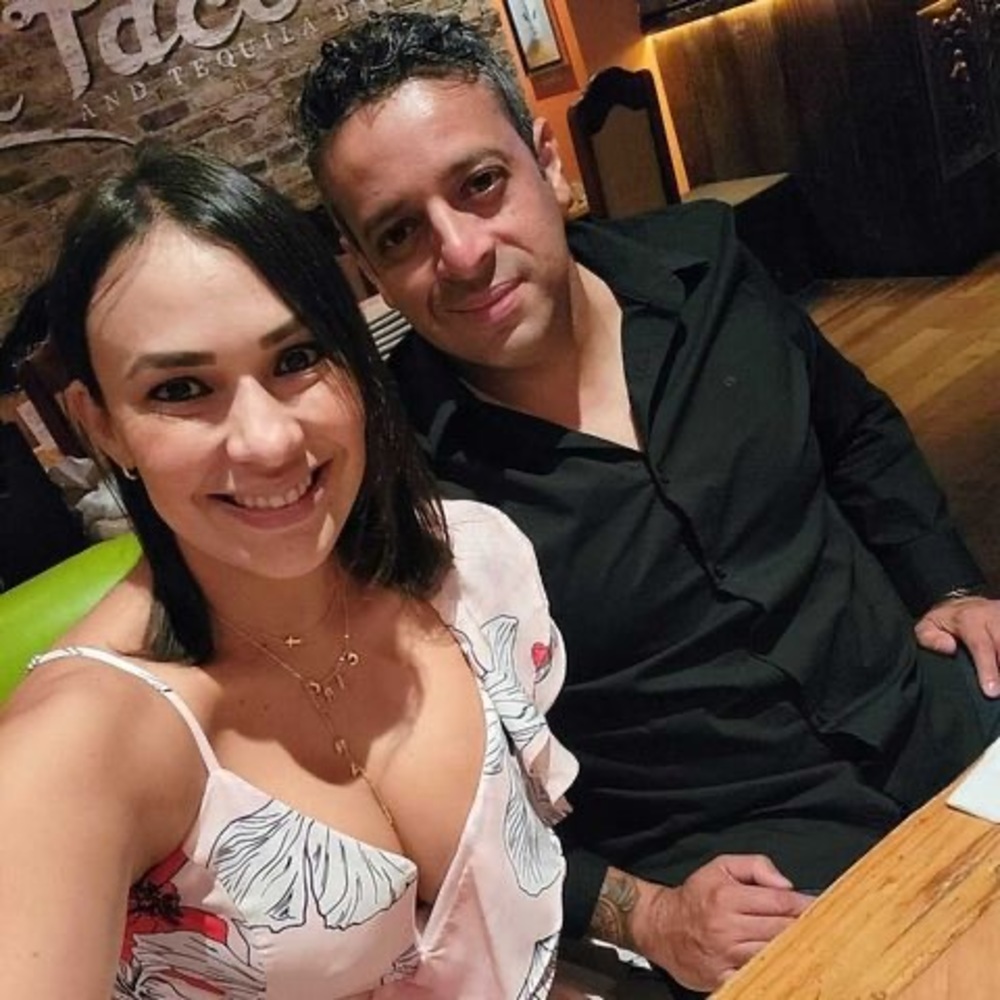 Meet your Posher, Carlos